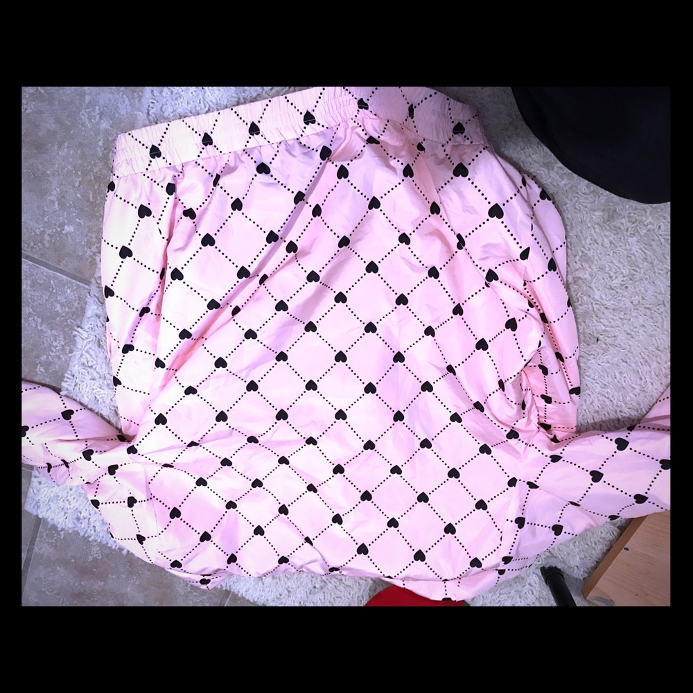 Heart wind breaker